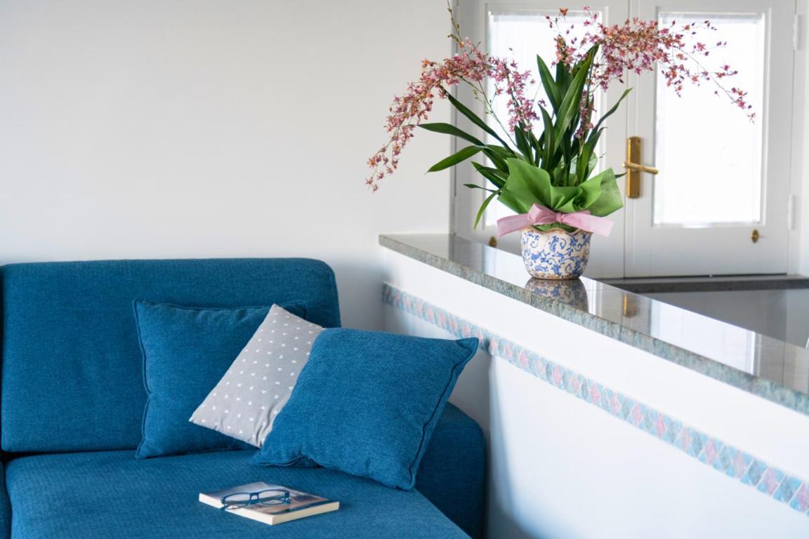 Sorrentovibes - Sea View Rooftop Apartment With Jacuzzi & Garden מראה חיצוני תמונה